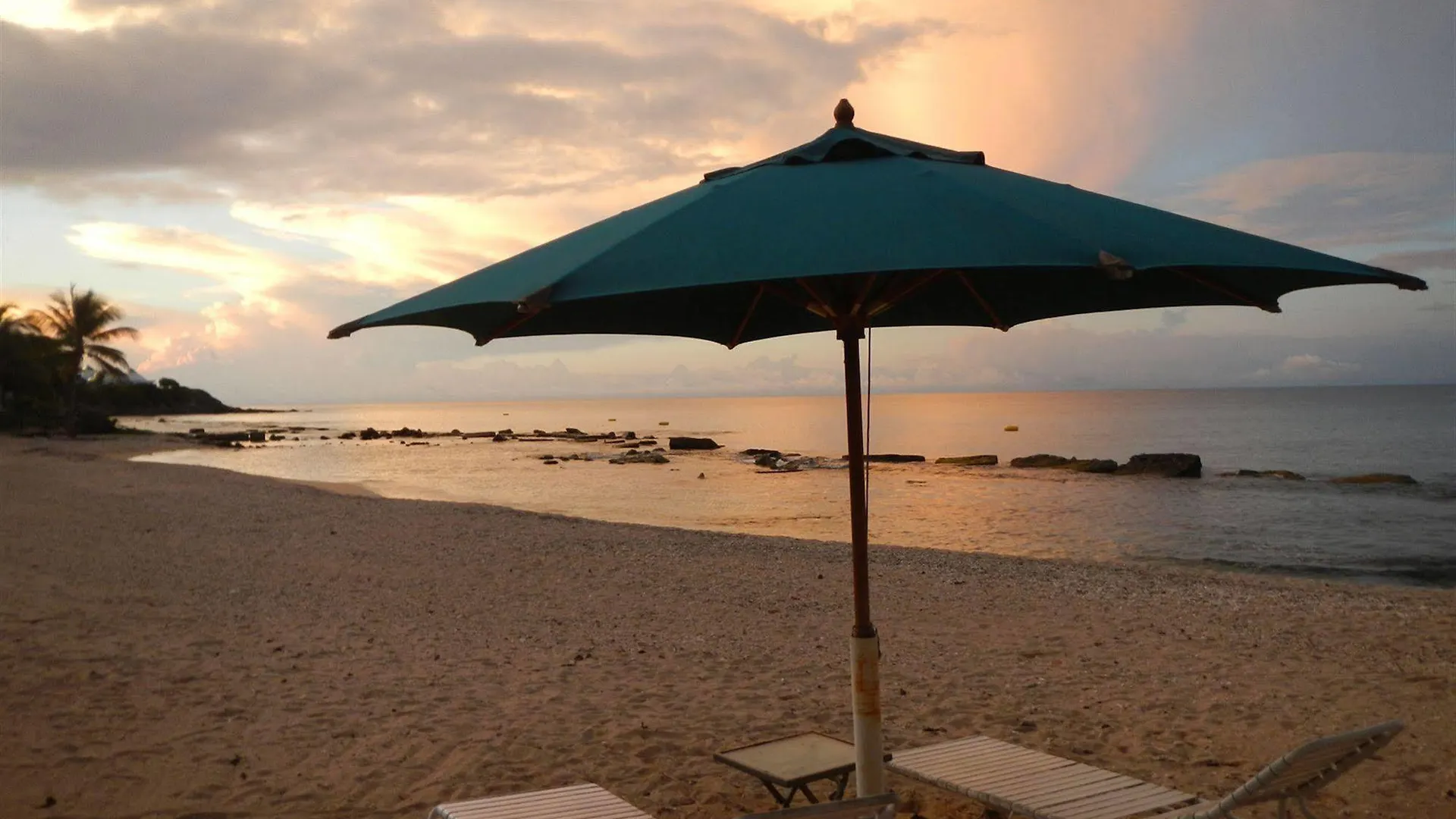 Tamarind Reef Resort Spa & Marina كريستيانستيد 3*,